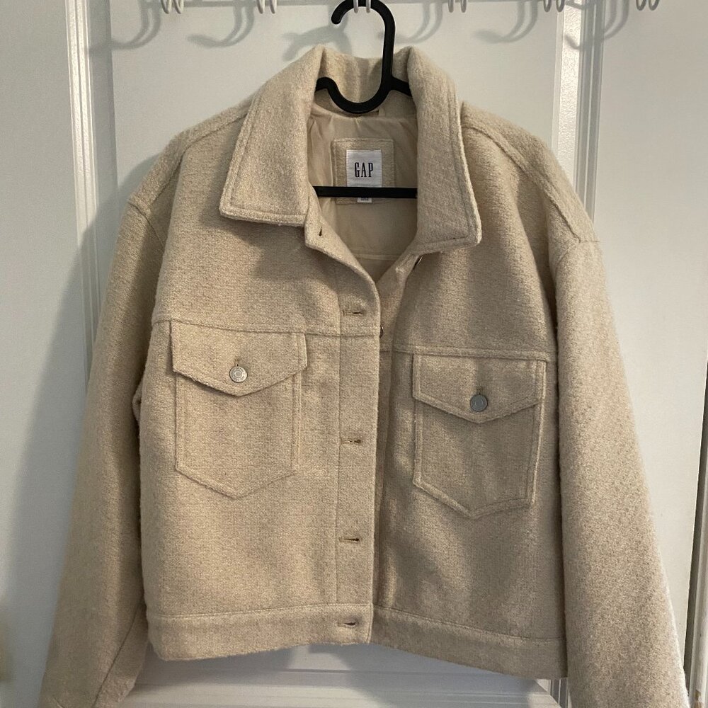 Gap Recycled Relaxed Cropped Icon Jacket Off White/Beige